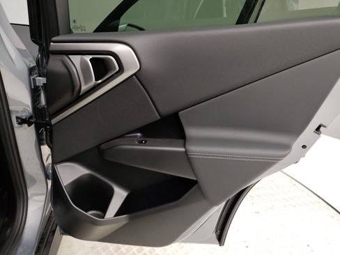 Used 2026 BMW X3 xDrive30 w/ Convenience Package image 24