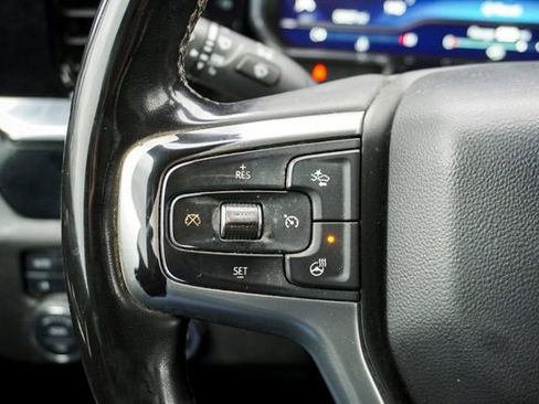 Used 2024 Chevrolet Silverado 3500 LT w/ Convenience Package image 19