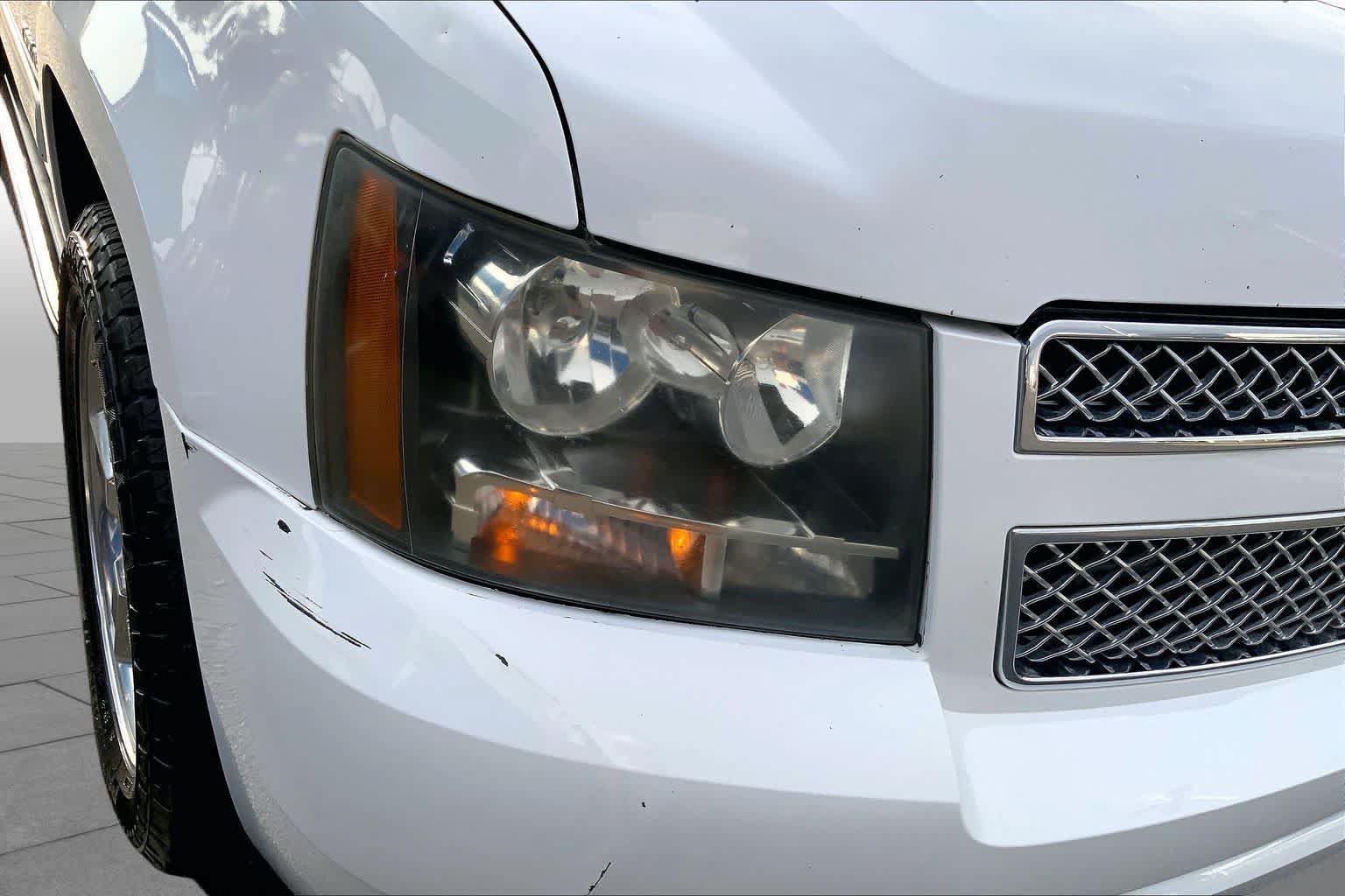 Used 2010 Chevrolet Tahoe LT w/ Luxury Package RWD image 25