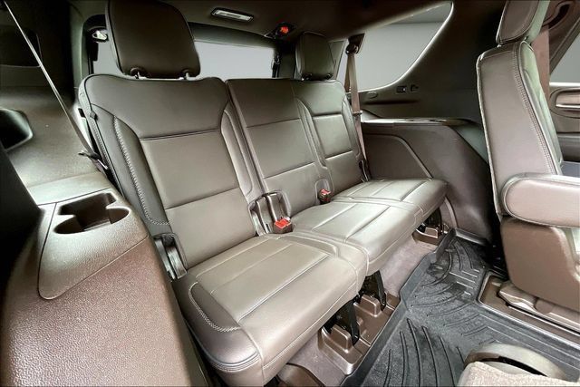 Used 2021 GMC Yukon Denali w/ Denali Premium Package AWD/4WD image 28