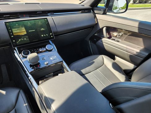 Certified 2023 Land Rover Range Rover Sport SE AWD/4WD image 14