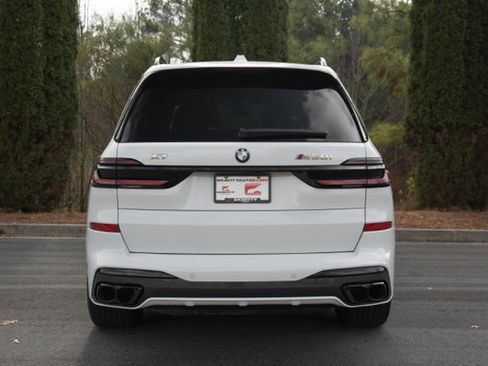 Used 2025 BMW X7 M60i w/ Executive Package image 10