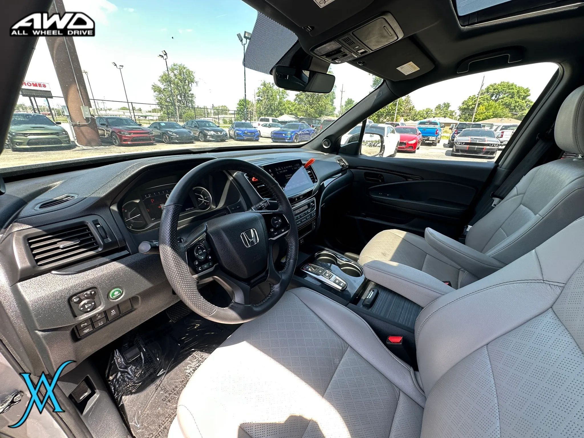 Used 2023 Honda Passport Elite image 15
