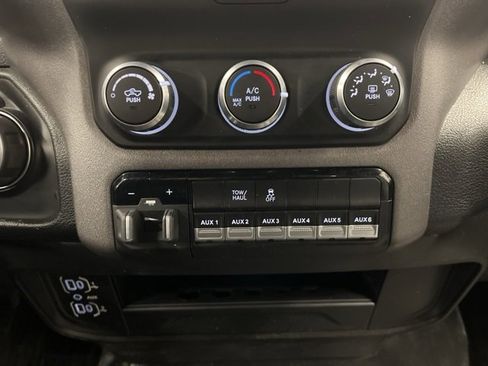 Used 2022 RAM 2500 Tradesman image 19