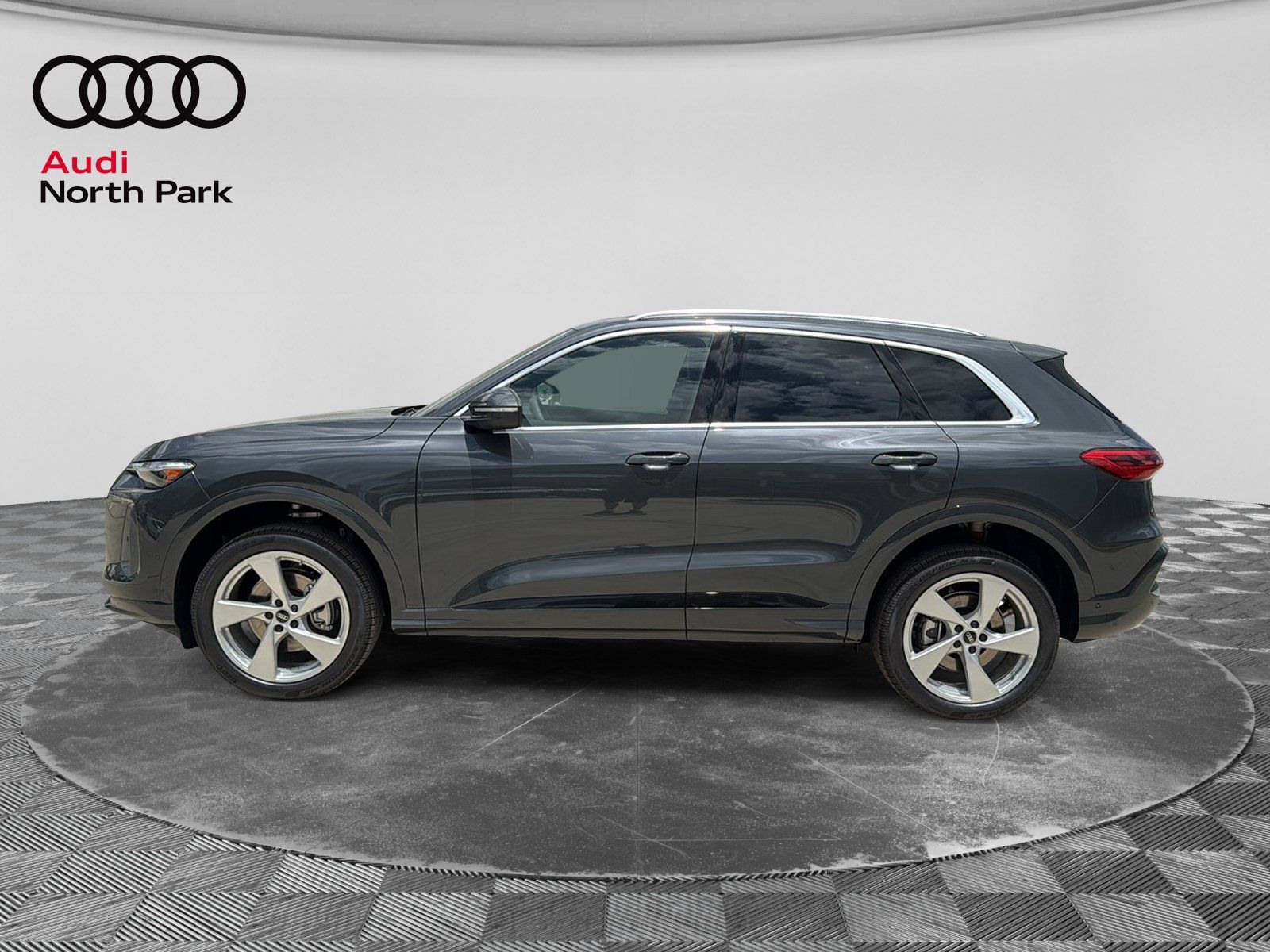 New 2026 Audi Q5 Premium Plus AWD/4WD image 6
