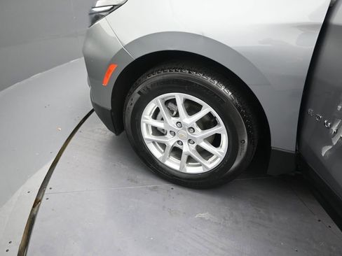 Used 2024 Chevrolet Equinox LS w/ Driver Confidence II Package FWD image 14