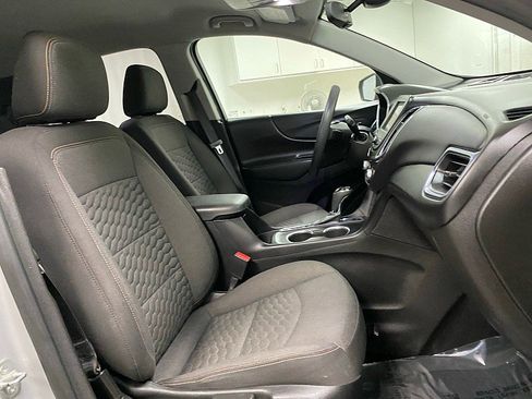 Used 2021 Chevrolet Equinox LT w/ LPO, Cargo Package image 16