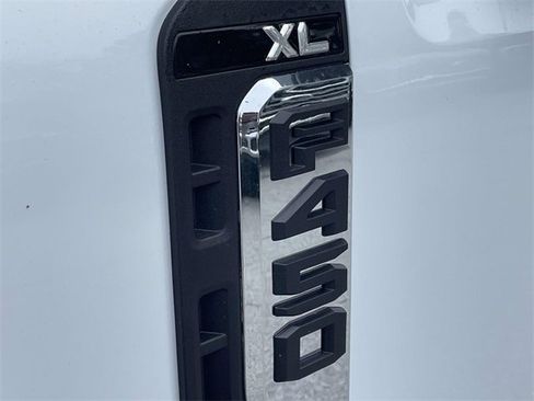 New 2026 Ford F450 XL w/ XL Chrome Package image 22