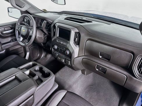 Used 2023 Chevrolet Silverado 1500 Custom AWD/4WD image 28