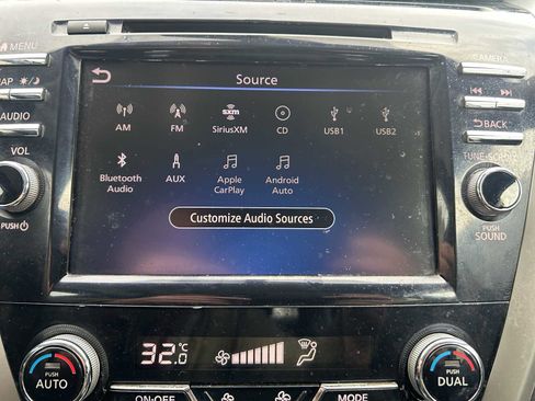 Used 2019 Nissan Murano SL image 14