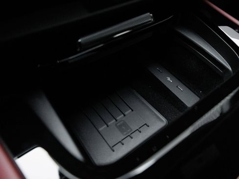 Certified 2025 Porsche Cayenne Coupe image 21