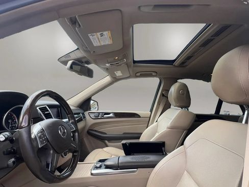 Used 2015 Mercedes-Benz ML 350 4MATIC w/ Premium 1 Package image 28