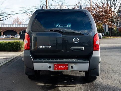 Used 2015 Nissan Xterra S image 5