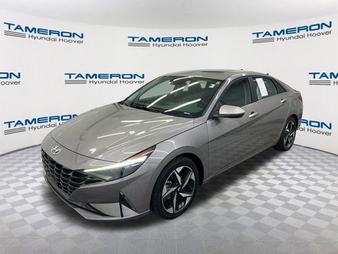 Used 2023 Hyundai Elantra Limited w/ Cargo Package FWD image 1