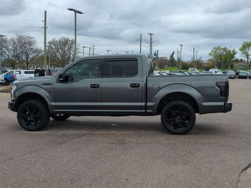 Used 2017 Ford F150 XLT w/ Equipment Group 302A Luxury AWD/4WD image 5