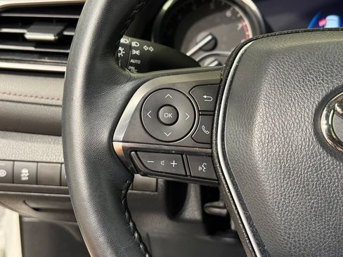 Certified 2020 Toyota Camry XLE w/ Carpet Mat Package FWD image 21