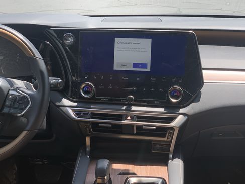 Used 2025 Lexus RX 350 Premium w/ Accessory Package FWD image 31