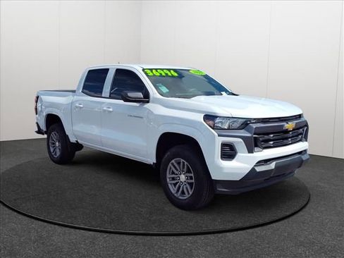 Certified 2025 Chevrolet Colorado LT w/ Advanced Trailering Package image 5