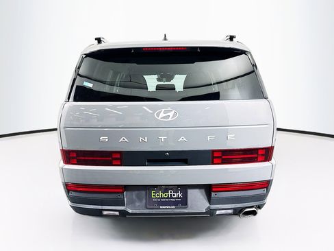 Used 2025 Hyundai Santa Fe SEL image 7