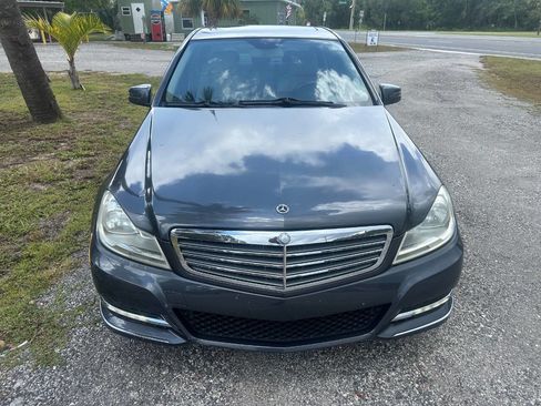 Used 2013 Mercedes-Benz C 300 4MATIC Sedan image 4