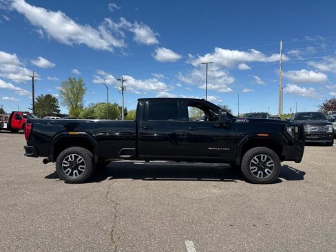Used 2020 GMC Sierra 2500 AT4 w/ AT4 Preferred Package AWD/4WD image 6