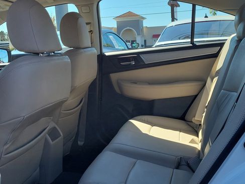 Used 2017 Subaru Legacy 2.5i Premium image 14