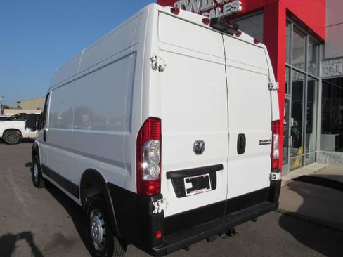 Used 2023 RAM ProMaster 1500 w/ Interior LED Lighting Group FWD image 7