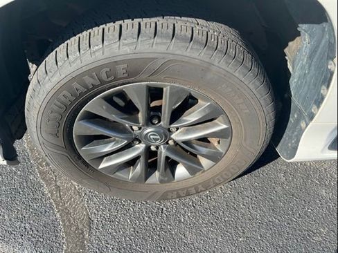 Used 2019 Lexus GX 460 Premium AWD/4WD image 16