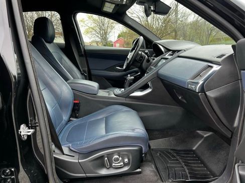 Used 2018 Jaguar E-PACE R-Dynamic HSE image 22