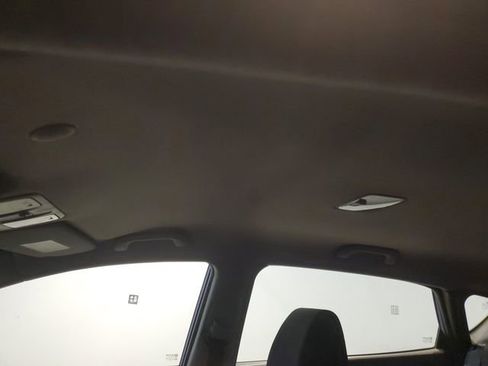 Used 2014 Hyundai Accent SE image 23