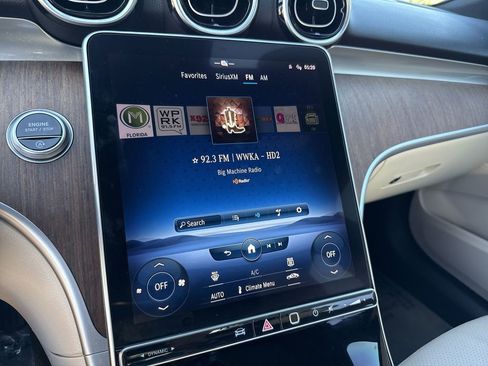 Used 2023 Mercedes-Benz C 300 Sedan image 23