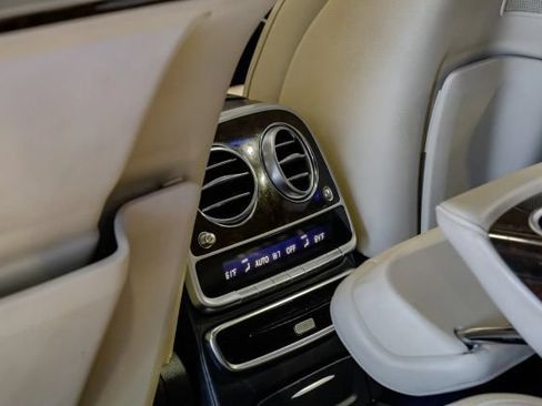 Used 2019 Mercedes-Benz S 560 4MATIC Sedan image 50