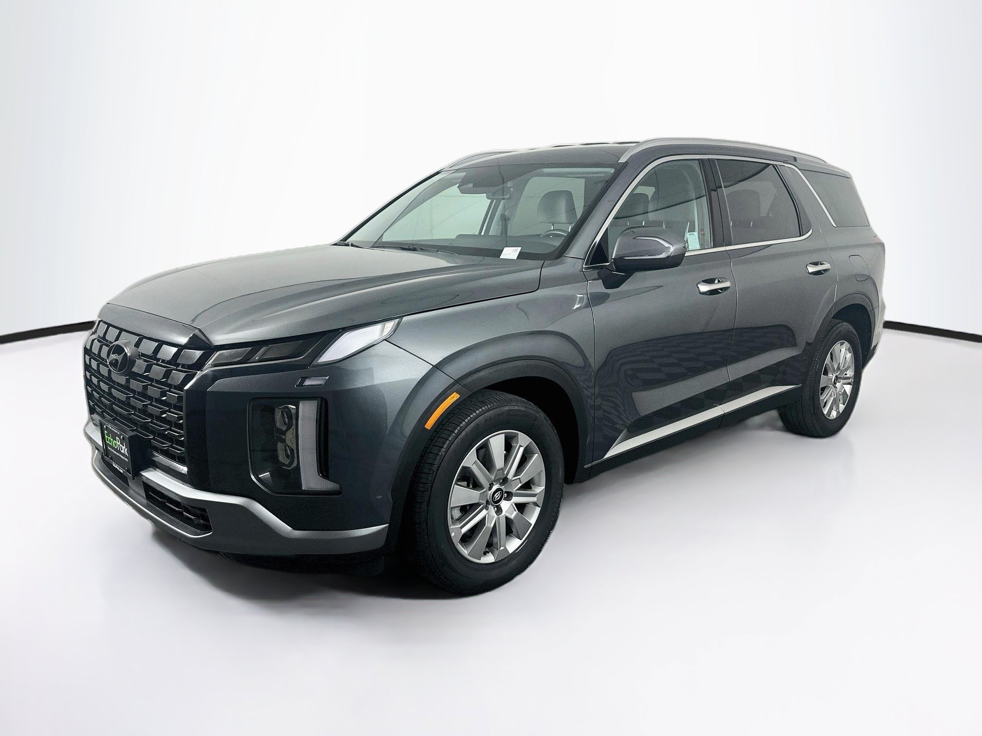Used 2025 Hyundai Palisade SEL FWD image 3
