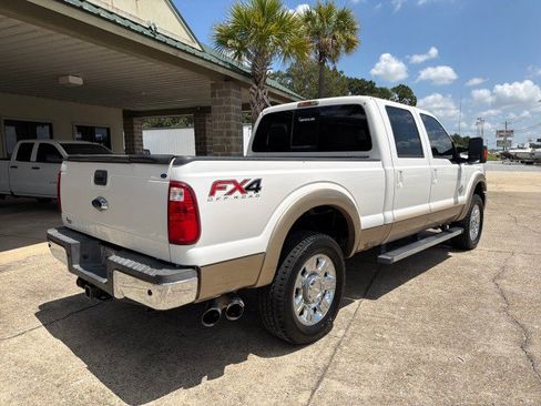 Used 2014 Ford F250 Lariat w/ Lariat Ultimate Package AWD/4WD image 4