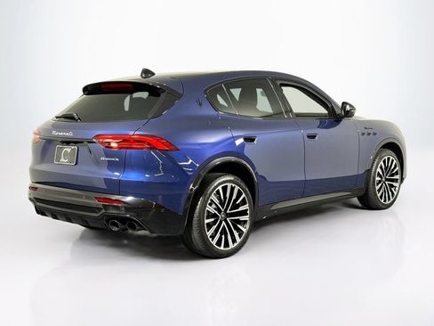 Used 2025 Maserati Grecale Modena AWD/4WD image 39
