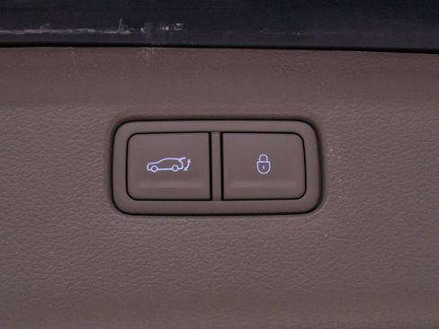 Certified 2024 Genesis GV80 3.5T w/ Prestige Package image 29