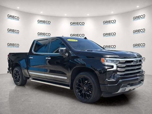 Used 2024 Chevrolet Silverado 1500 High Country w/ Technology Package AWD/4WD image 1