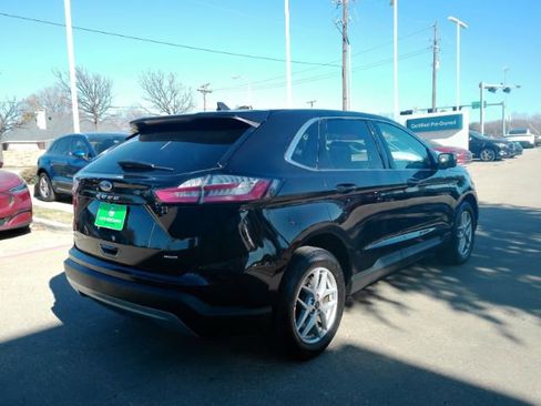 Used 2024 Ford Edge SEL image 6
