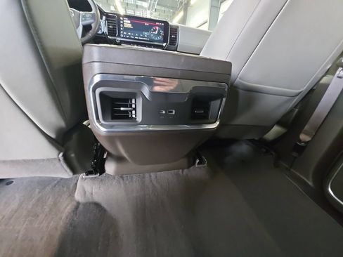 Certified 2022 GMC Sierra 1500 SLT w/ SLT Convenience Package AWD/4WD image 27