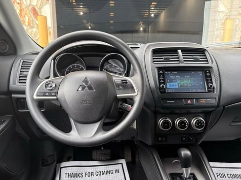 Used 2022 Mitsubishi Outlander Sport ES FWD image 24