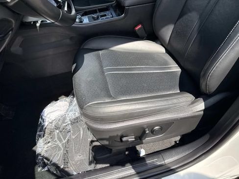 Used 2023 Kia Sorento EX AWD/4WD image 15