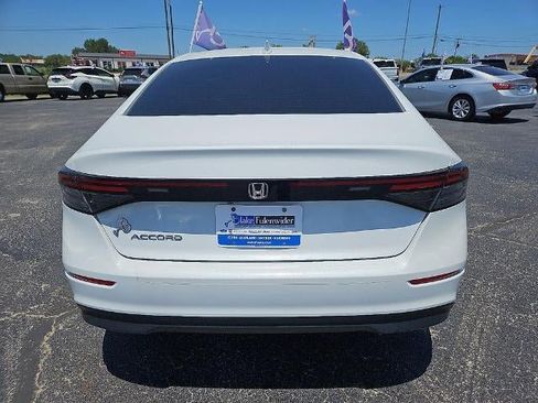 Used 2024 Honda Accord EX image 6