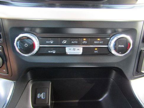 Used 2023 Ford F150 XLT w/ Equipment Group 301A Mid image 21