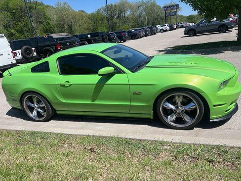 Used 2014 Ford Mustang GT Premium w/ Electronics Package RWD image 5