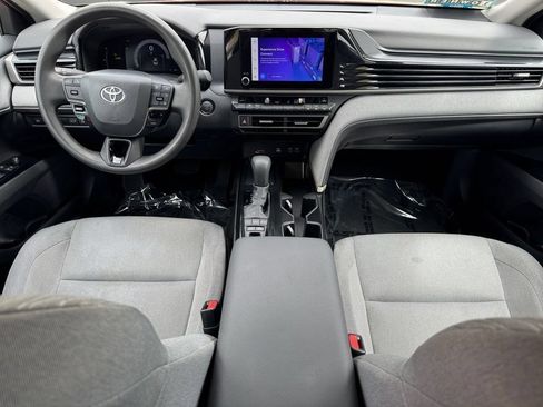 Used 2025 Toyota Camry LE FWD image 12