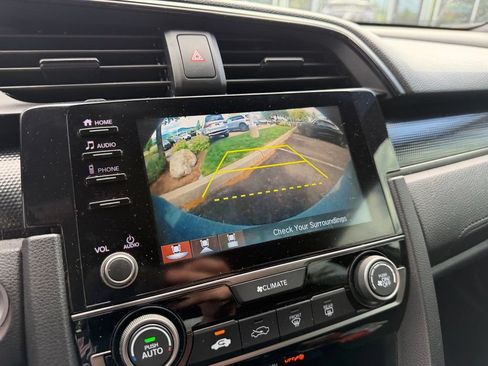 Used 2020 Honda Civic Sport image 16