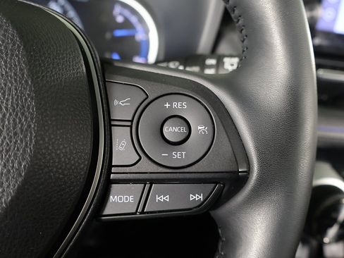 Used 2022 Toyota RAV4 XSE image 39