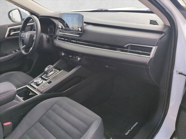 Used 2022 Mitsubishi Outlander SE AWD/4WD image 22