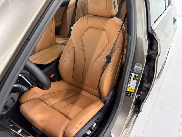 Used 2019 BMW 530i xDrive w/ Convenience Package AWD/4WD image 13