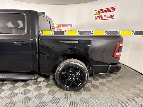 Used 2023 RAM 1500 Laramie AWD/4WD image 32